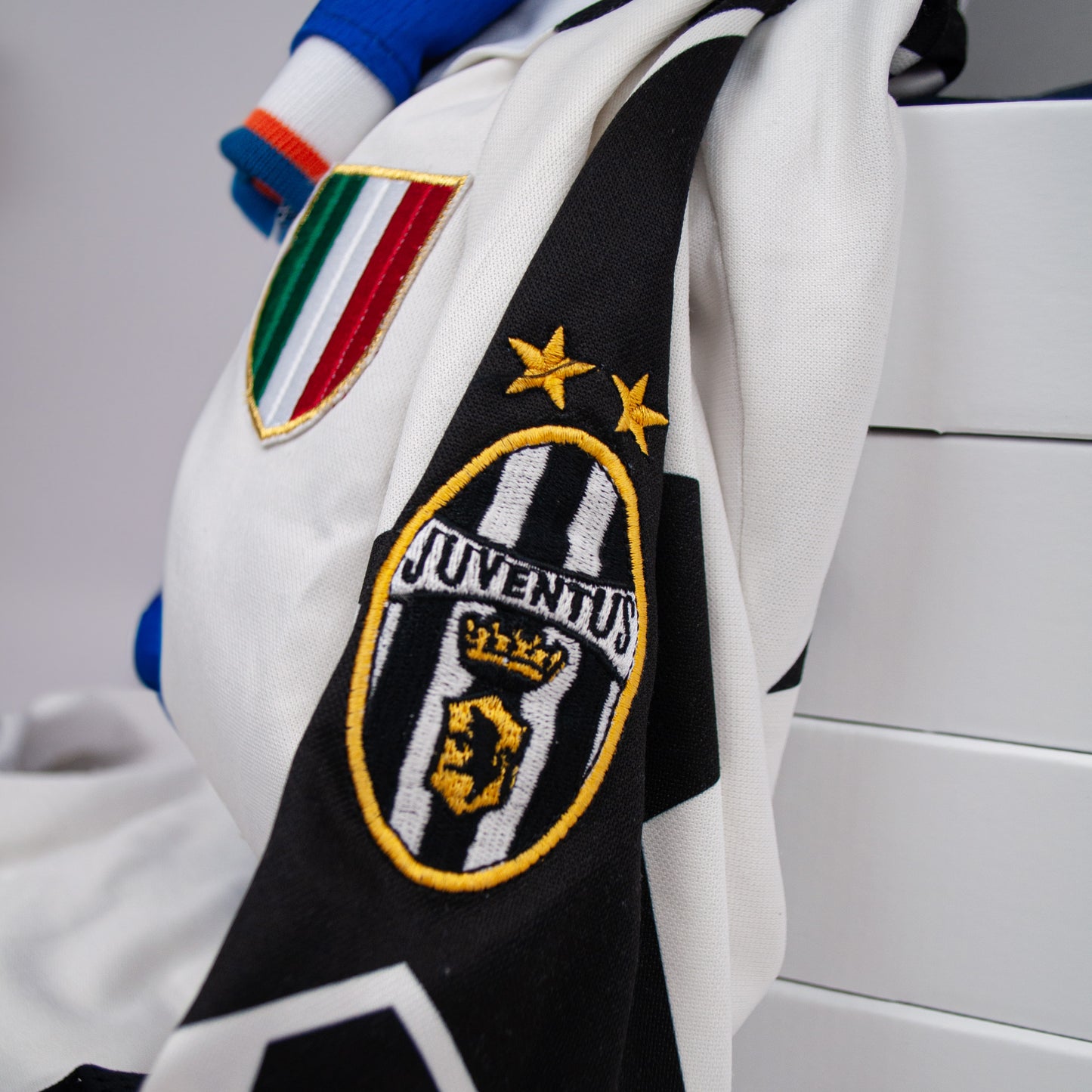 La caja de camiseta misteriosa vintage 1970-2010